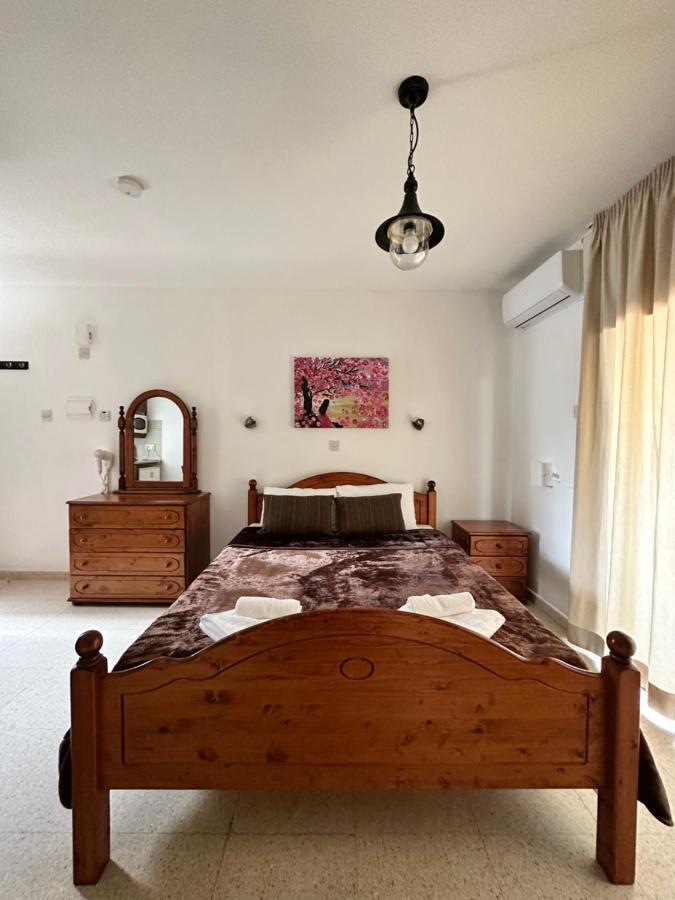 Estia Vasilis Manoli Apartment Ayia Napa Bagian luar foto