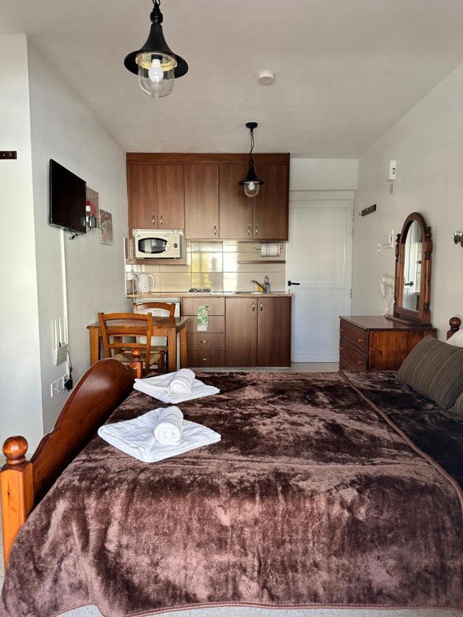 Estia Vasilis Manoli Apartment Ayia Napa Bagian luar foto
